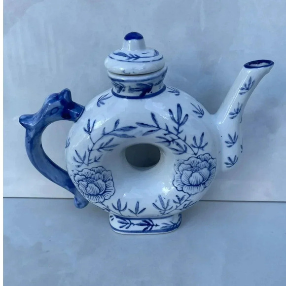 Vintage Collection Doughnut Shape Floral Print Chinese Porcelain Teapot Blue Whi - Picture 7 of 8